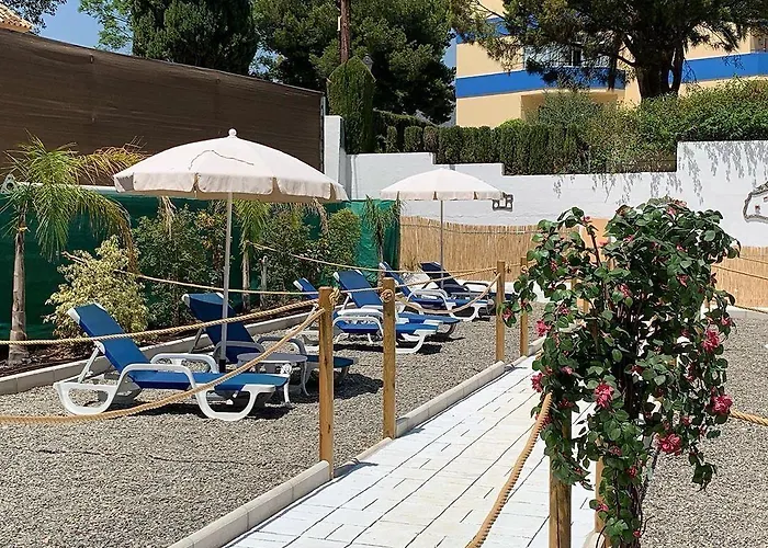 アパルタメントス ヌリアソル アパート *